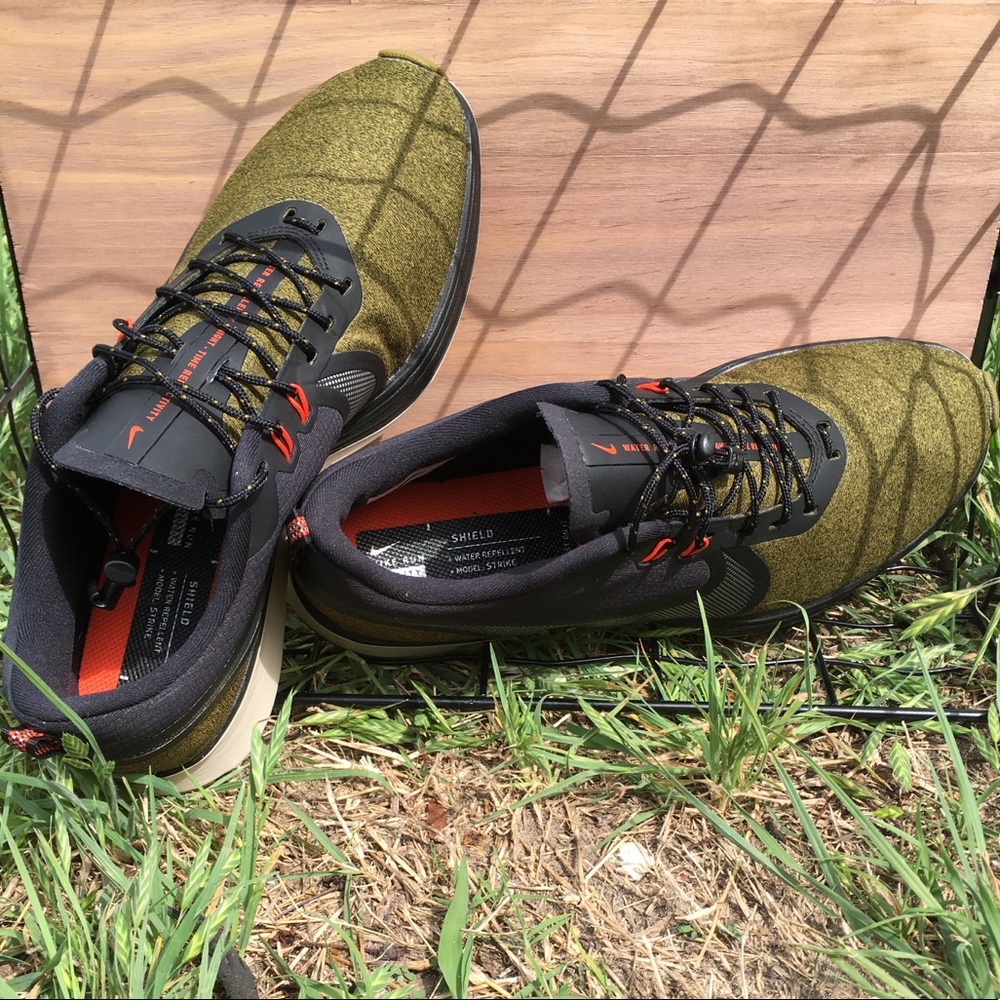 NIKE ZOOM STRIKE 2 “METAL SHIELD” - Picture 5 of 8